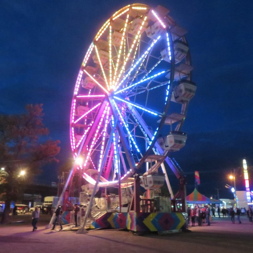 Follow Me To The Fair photographs over 200 fairs each year. Contact us to schedule a presentation about Fairs across the USA.
https://t.co/pRHeSEjJoB