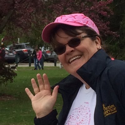 lori_hamel's profile picture. 