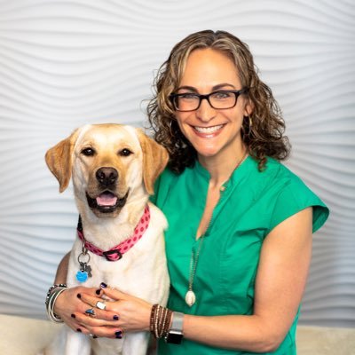 Veterinary cancer specialist, speaker, book author, writer & podcaster focused on early detection and helping pets with cancer live longer & live well