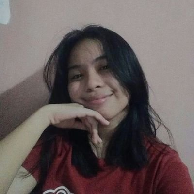 jenieverse's profile picture. 