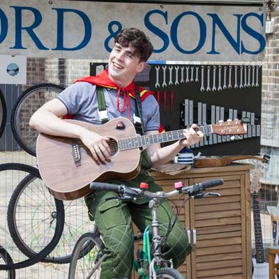 A bicycle-powered musical for children and their families, touring the UK to festivals this year. By @heleneastman, music by @musicusrusticus