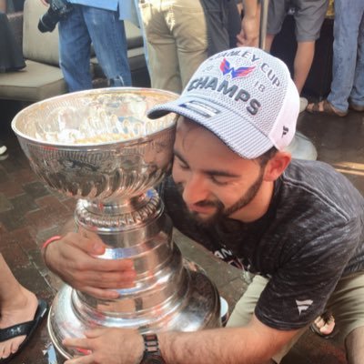 • Washingtonian • Photographer • Instagram: bcherson • Former @TalktheRed co-director • Hardly tweet • https://t.co/fGWkBjbsps