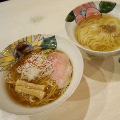 Ramen&Bar ABRI恵比寿店、
7月7日オープン。

のどぐろ煮干しらーめんと
クラフトビール（7～10taps)と
日本酒のお店です。
らーめんだけでなく
時々、ビールも作っています。
夜はお酒を楽しむお店です。
ドリンクオーダー必須です。

東京都渋谷区恵比寿1-25-4