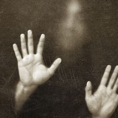 NoName45315361's profile picture. Currently I am alone and scared with a killer on the loose, and how the sun managed to burn out.... Someone, anyone, please help me! I'm scared shitless!