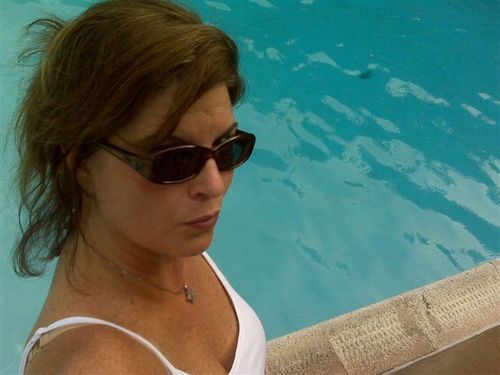 voleynik's profile picture. Triplet mom, SVP Integrated Marketing, Yes&, Former VP @Ogilvy - sometimes there's time to cook a great meal and drink Cabernet #LetsGoCaps #ALLCAPS