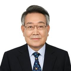 (재)2.1지속가능연구소/설립자
....................(사)2.1연구소/이사장.......................................
엘림복지회/대표이사