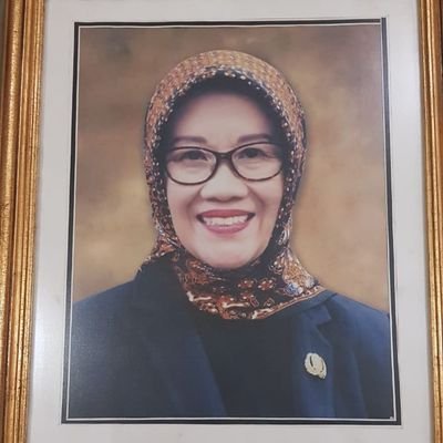 Mother of  two nice daughters and a wife.... Kepala Dinas Pemberdayaan, Perlindungan Anak dan Pengendalian Penduduk DKI