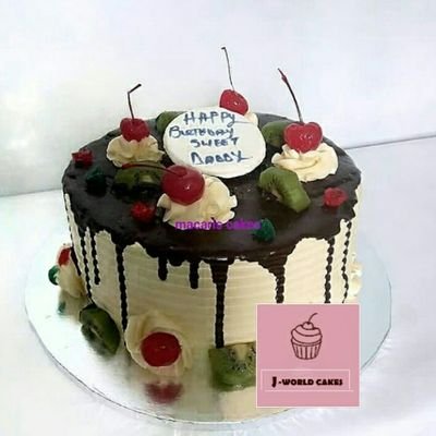 Bukunmi01461782's profile picture. J-world cakes is located at No52, flat 1, The polytechnic Ibadan quarters. #09033899027# All we do is cakes, we will do you right. our bizness is cakes