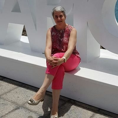 gemjod1's profile picture. Me gusta conversar y escuchar compartiendo un buen café, los pequeños detalles de cada día y, sobre todo, amo amar el amor