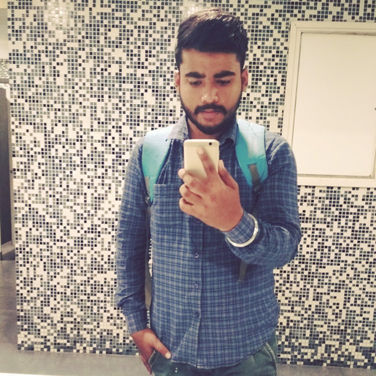 snkumar905's profile picture. Back on twitter after 6 years.