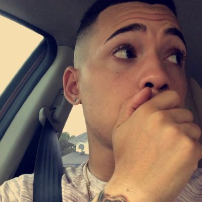 What’s up guys! Just chillen and making music! If y’all have any questions or anything just hmu on here or SC:jbunch28 Insta:JayThaLightSkin SoundCloud JayBunch