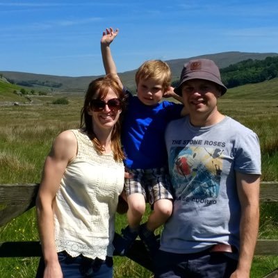 Husband, Tom & Pippa's dad, sports lover, indie kid.