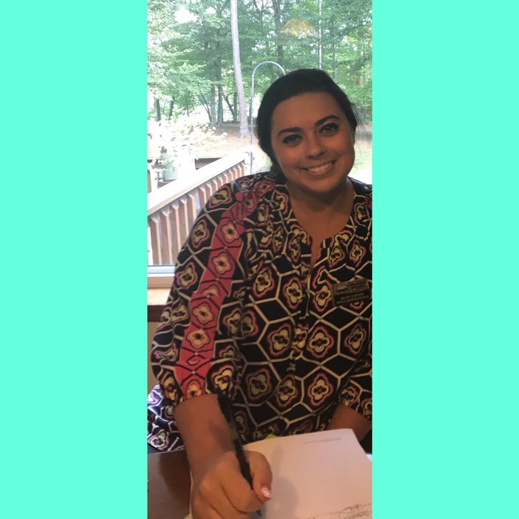Licensed Realtor® in VA here to make your real estate dreams come true!