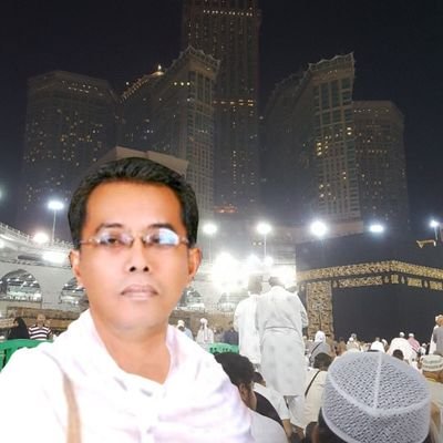 Ikhlas dan Bersyukur pada ALLAH,  Bermanfaat bagi MAHLUK ALLAH