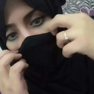 خـــــدايـــه د چـــا په در بـــه وکــــړمه ســـلام د مينې
په دې وطن کښې هيڅوک نه مني پېغـــام د مينې