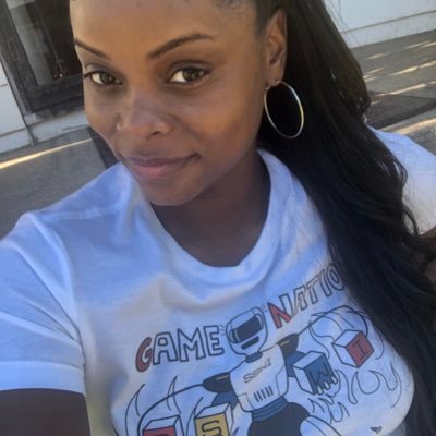 🎀Gamer girl🎀 💎~Twitch Streamer~💎 Good vibes all over here. Fortnite/Apex Pro 😂 Sponsored by @sswigamenation