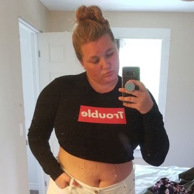 meg_vanderbeek's profile picture. like I know??🤷🏼‍♀️