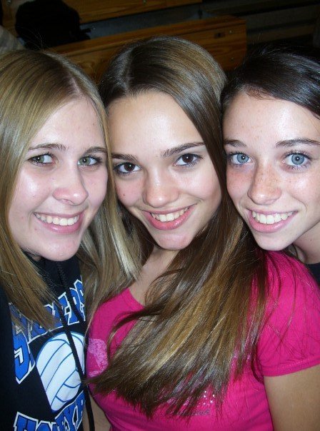 Yasminpbnv's profile picture. 