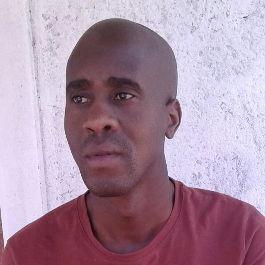 Recious5's profile picture. Focused, determined and hard working young professional.