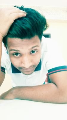 Shahed04725636's profile picture. 