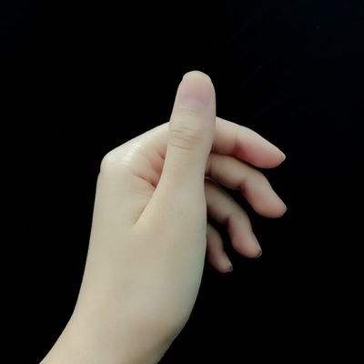 CrisNedjla's profile picture. Algerian 🇩🇿/student: international trade📔/photography📷/lifestyle 🎶/adventure 🔍