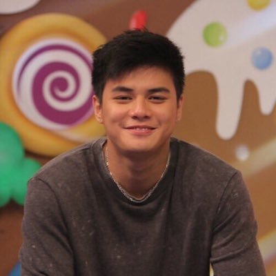 Ronnie 2 Alonte Enthusiast. Follow this acc. for more updates. Star magic•Hashtags• #r2natics - Followed by @iamr2alonte ♥ A