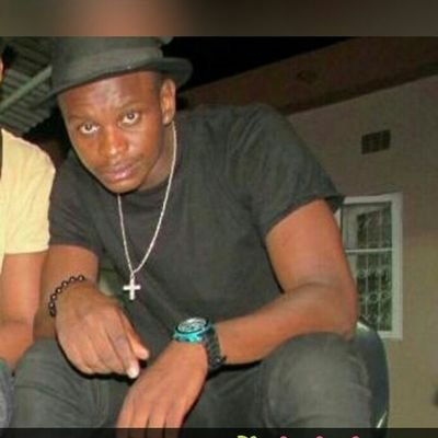 BonoJunior33's profile picture. 