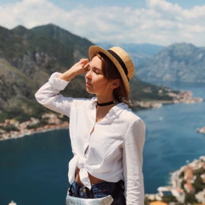 yourSmolle's profile picture. 