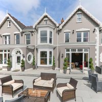 Llwyn Country House (@llwynch) 's Twitter Profile