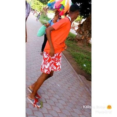 TKalisha1's profile picture. Petit je rêvais au futur 😍 , Grand je rêve au passé ♥