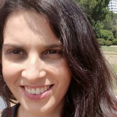 Doctora en Comunicación y Periodismo @UABBarcelona. Maestra en Ciencia Política @Uniandes. Periodismo y Empresa. Dios está por encima de todo.