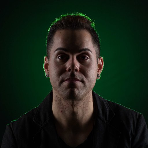 Thedragoncharly's profile picture. Aquel punto azul del oceano cosmico...