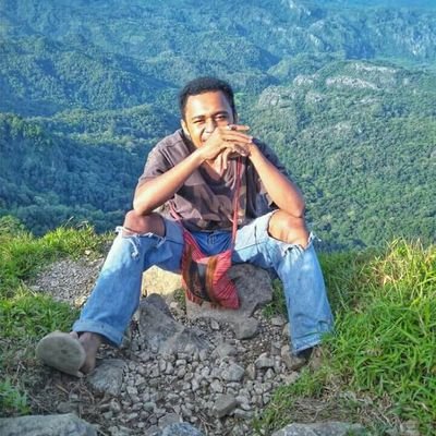 Riyanto48683160's profile picture. ●Realitas Selalu Lebih Konservatif Daripada Ideolgi
●Bekerja Dan Terus Berkarya