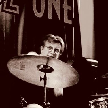 Drummer- has toured and recorded with: Chick Corea, Wayne Shorter, , Robben Ford and the Blue Line, Rickie Lee Jones, Kenny Loggins, Joe Farrell, Eric Johnson