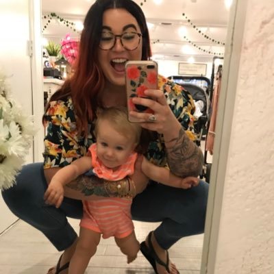 MollyRingwald21's profile picture. 