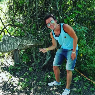 Este va a ser un twitter casi serio.