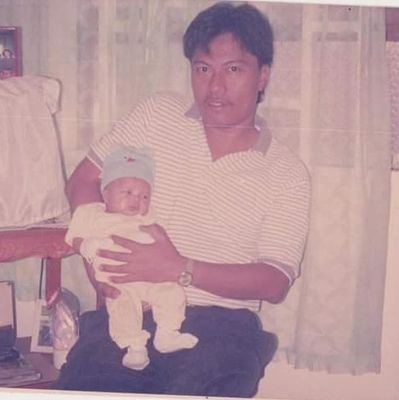 paperWackwriter's profile picture. Higit sa lahat, tao.