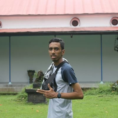 agil_bachmid's profile picture. #Teknik_InformatikaAmikom #Halamadrid |  * @mrs_anggun *