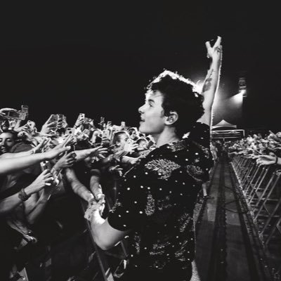 mendesarmy02's profile picture. mendes army🤙🏾