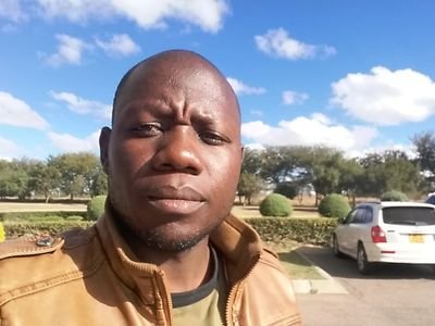 b_bchamaz's profile picture. 