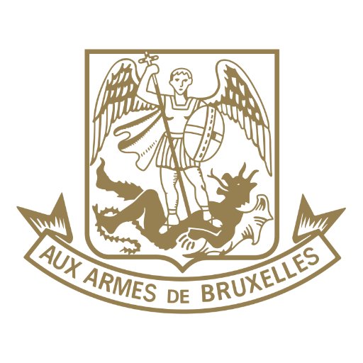 Situé au cœur du vieux Bruxelles, la brasserie Aux Armes de Bruxelles est une véritable institution dans le quartier historique de l'îlot Sacré.