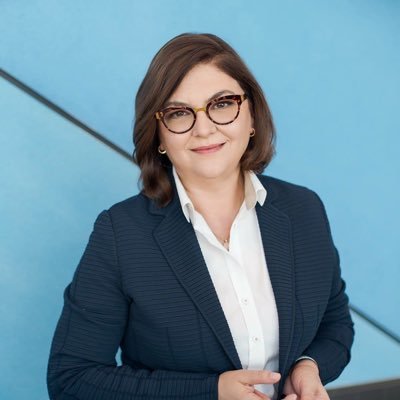 Member of the European Parliament 🇪🇺🇷🇴 @eppgroup European Commissioner for @Transport_EU (2019-2024)