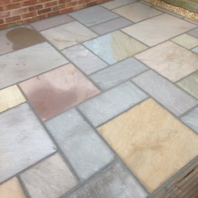 Building Company based near the New Forest, Hampshire. Specialists in Brickwork and Paving