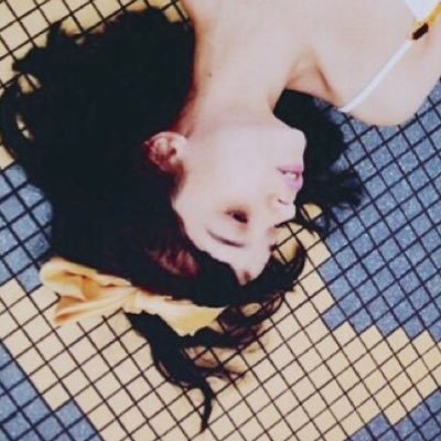 fireflieheart's profile picture. i’m trying to be ultra-mega-happy. and show you my smile. and send you my feelings.