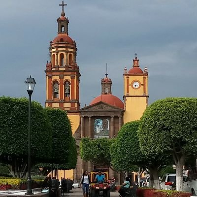 Mexicana. Participo en el esfuerzo colectivo de despertar al gigante