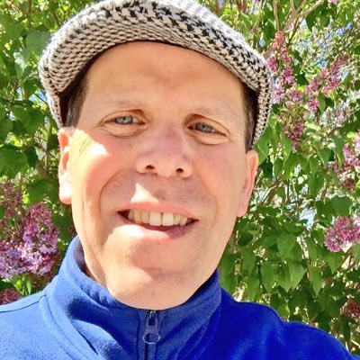 SWinbaum's profile picture. Writer, Storyteller and Editor