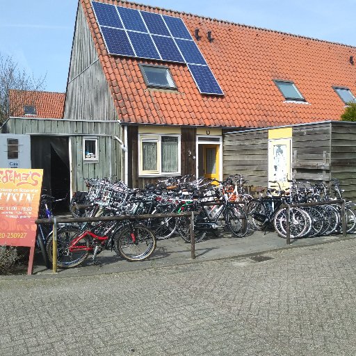 Goedlopende fietsenzaak in gebruikt en reparatie aangeboden ter overname ivm. AOW gerechtigde leeftijd. Lelystad. Lage kosten
