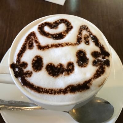 ゲーム用アカウント。LOL、スプラ3(エリアX2237.5)、ポケモンスリープ、Apex(ダイア4)、マキオン、ポケカ、cod、あまあす