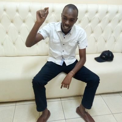 Jacuadomutinda's profile picture. Simple man|| Likes 🥑|| Passionate Memelord|| Adventurous🥳👣|| Positive Masculinity Champion || Amerix Student no 101.