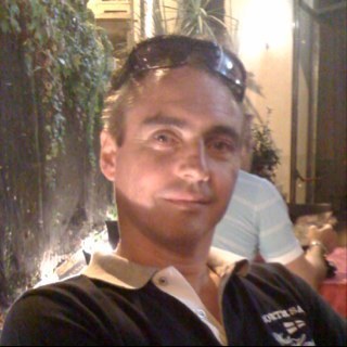 SnobbyCrash's profile picture. 